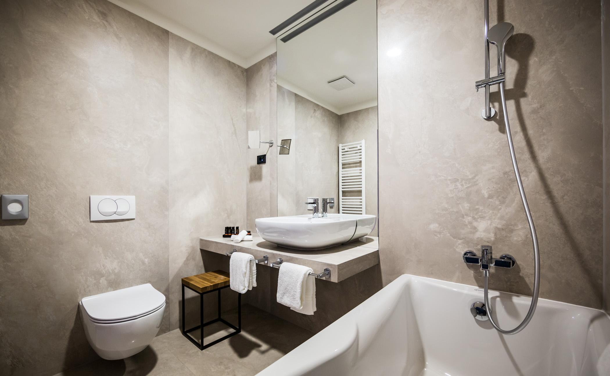 Hotel Boutique & Design Navis - Small Luxury Of The World 5*
