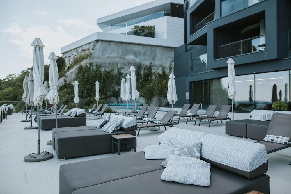 Boutique & Design Navis - Small Luxury Of The World Hotel