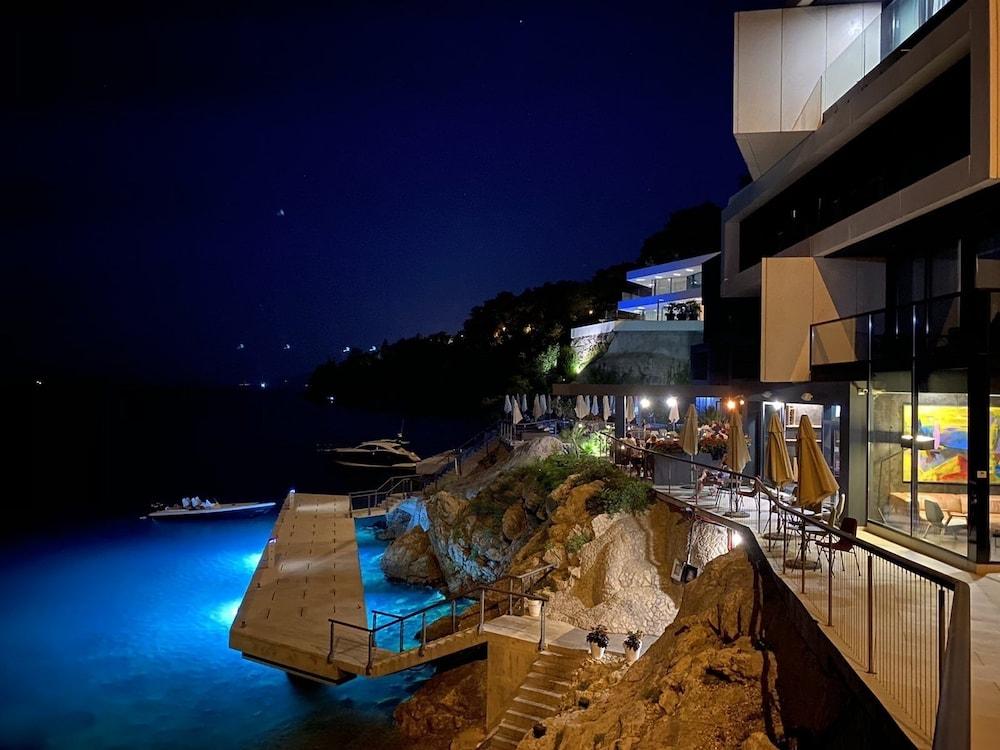 Hotel Boutique & Design Navis - Small Luxury Of The World 5*